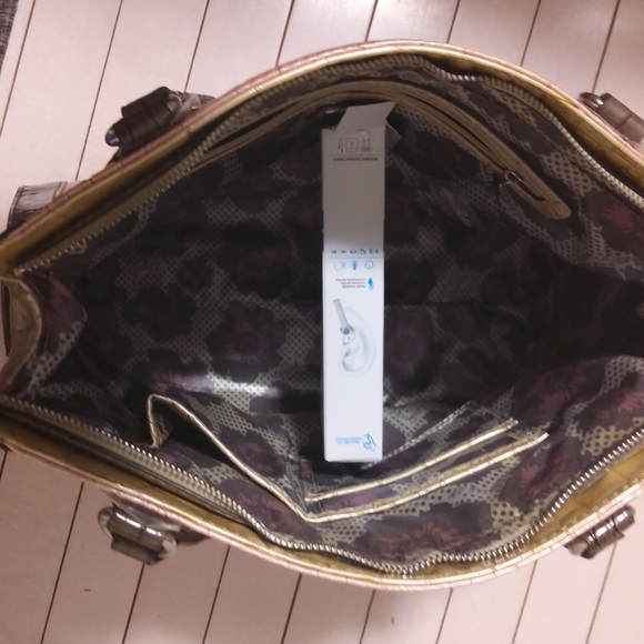 Handbag Guess - Picture 4 of 6